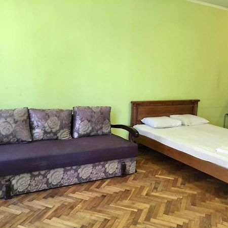 Svobody, Apartments Near The Opera Лвив Екстериор снимка